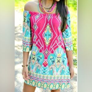 Man Shang tunic dress Medium, off the shoulder or not versatile